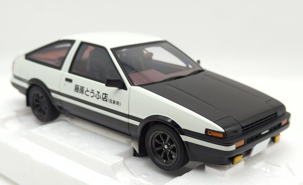 AUTOart 1 18 トヨタ スプリンター トレノ AE 86 頭文字 D プロジェクトD ファイナルバージョン 78786