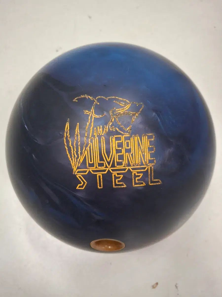 900 Global Wolverine ボウリングボール 購入 ボーリングボール-900グローバル ウルヴァリン スチール フック