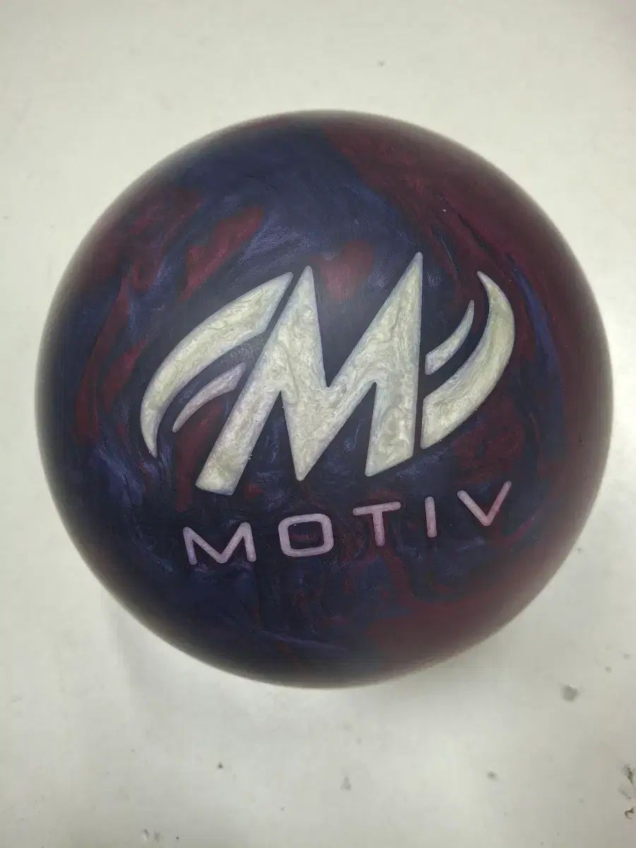 ボーリングボール-モチーフ ヴィラン スコング フックボール-15パウンド-ツーフィンガー