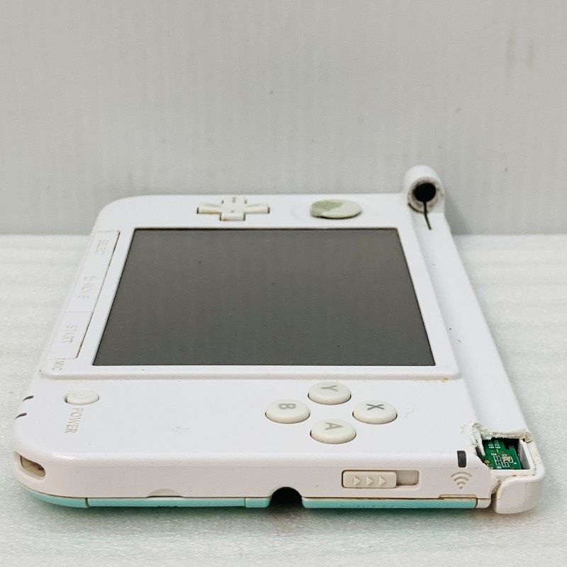 ニンテンドー3DS LL ミント×ホワイト (ジャンク品)5-156【訳あり