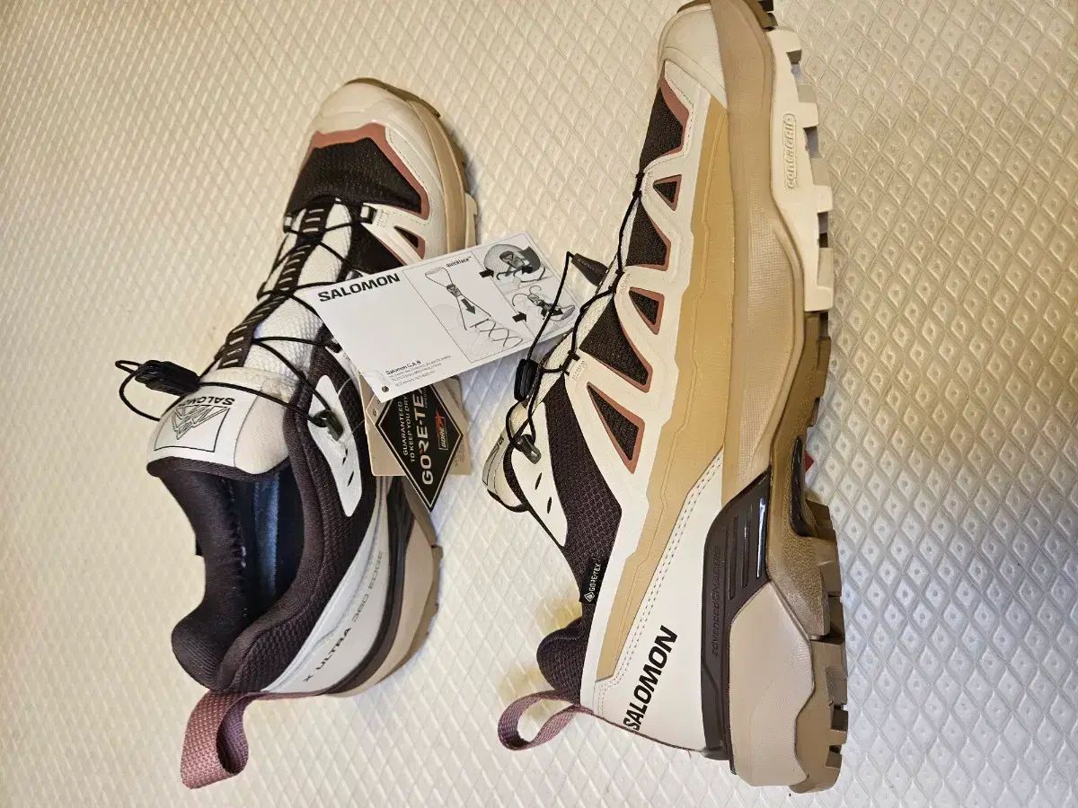 サロモン登山靴 ウルトラ360 エッジ ゴアテックス 275