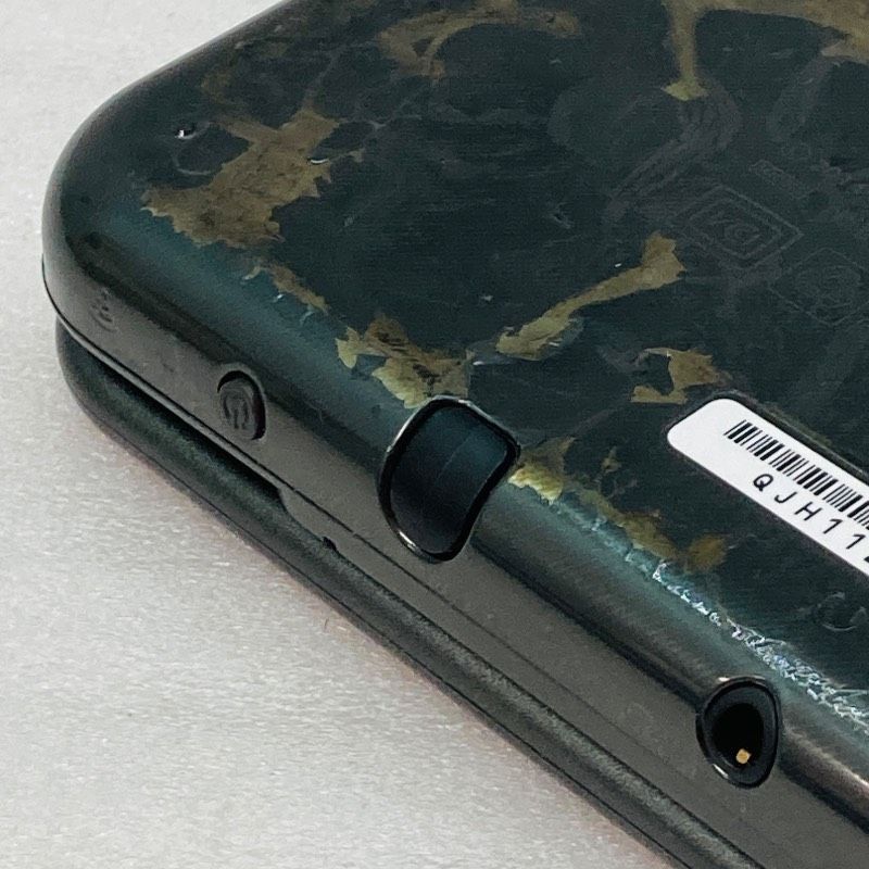 メタリックブラック