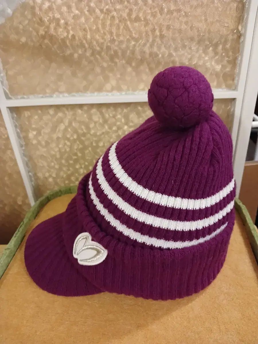 マスターバニーエディション ユニセックス ニット ボンボン帽子 サイズ
