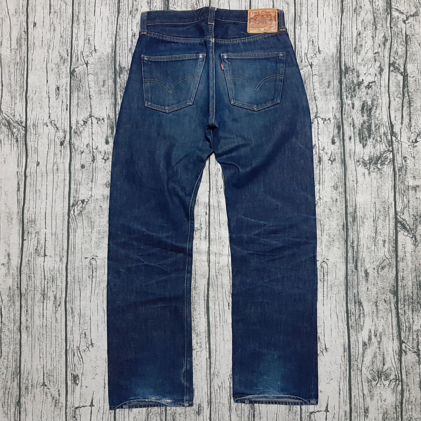 8*様 LEVI'S リーバイス 501XX 1947年　W31　レザーパッチ W33】 雰囲気系 99年 バレンシア製 LEVI'S 501XX 1947 レザーパッチ 鬼