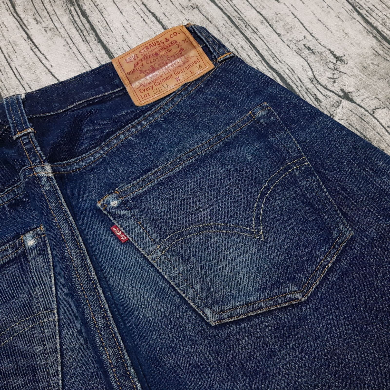 リーバイス 501XX 1947年モデル ビッグE 鬼ヒゲ　ハチノス　トルコ製 鬼ヒゲ・ハチノスの LEVI'S® 501XX が ACORN BUY & SELL VINTAGE で