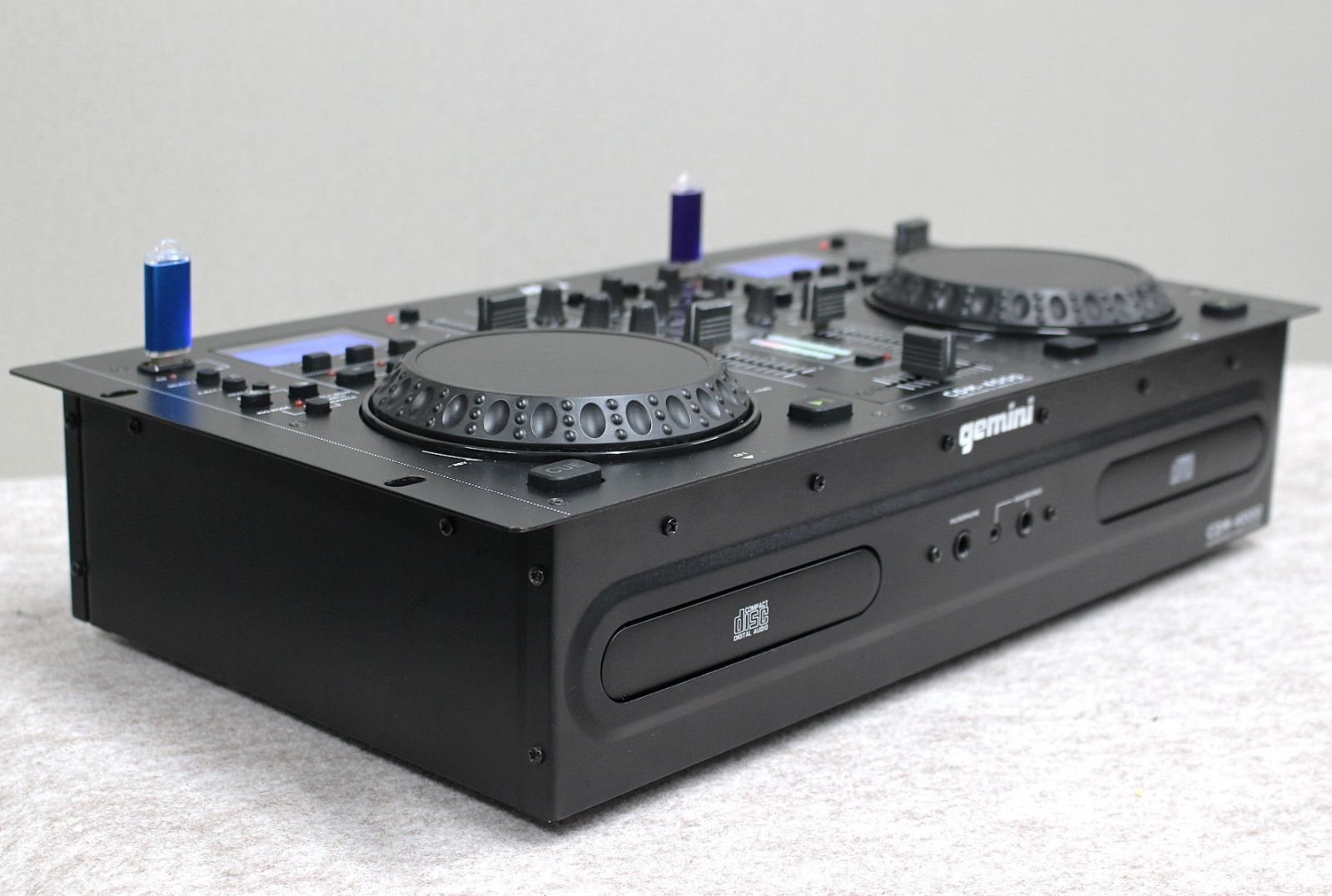 GEMINI CD MP 3 USB DJ MEDIA PLAYER CDM-4000
