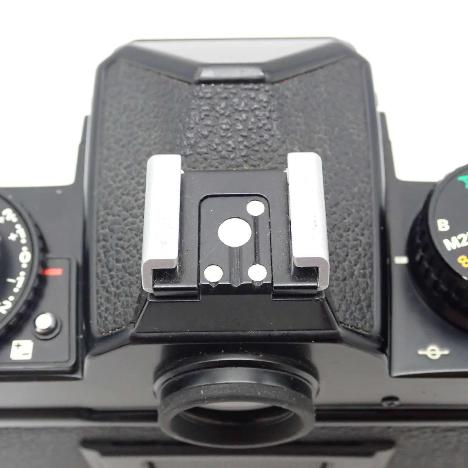 美品 Nikon FE2 ボディブラック 一眼レフフィルムカメラ 2349115