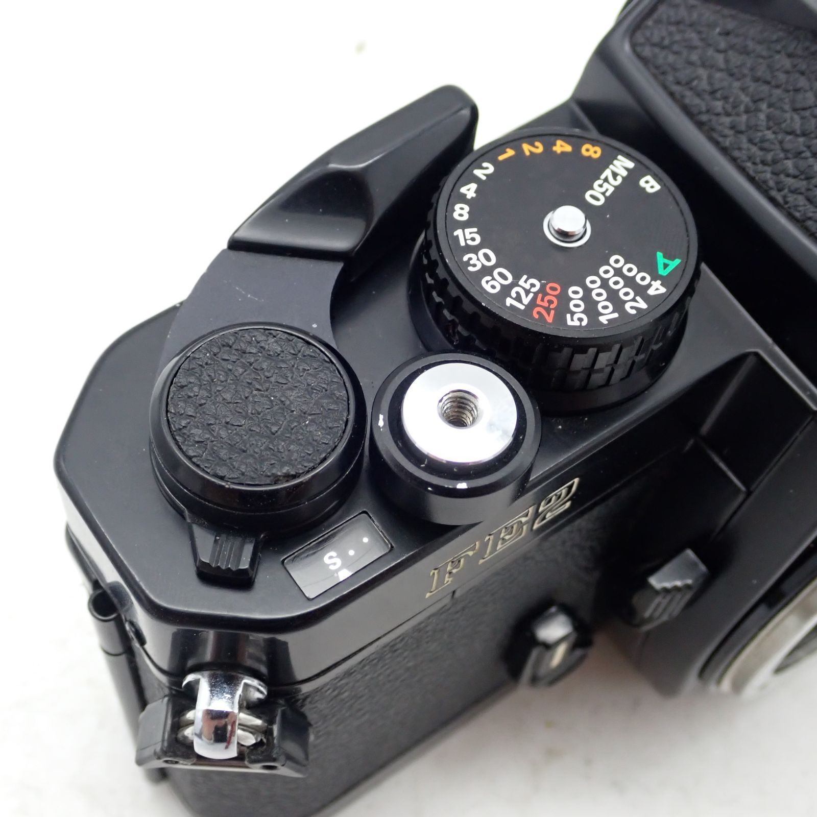 美品 Nikon FE2 ボディブラック 一眼レフフィルムカメラ 2349115