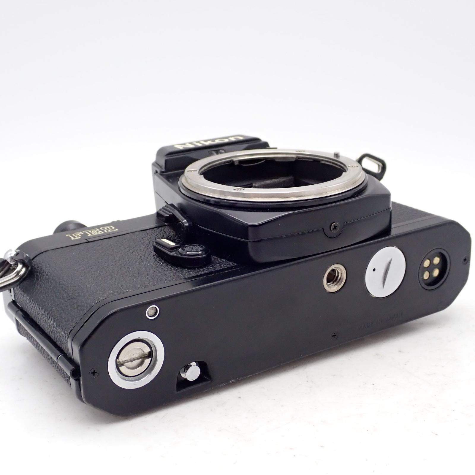 美品 Nikon FE2 ブラックボディ フィルムカメラ 一眼レフ NIKON FE2 フィルムカメラ 一眼レフ 中古】Nikon ニコン FE2 ブラック