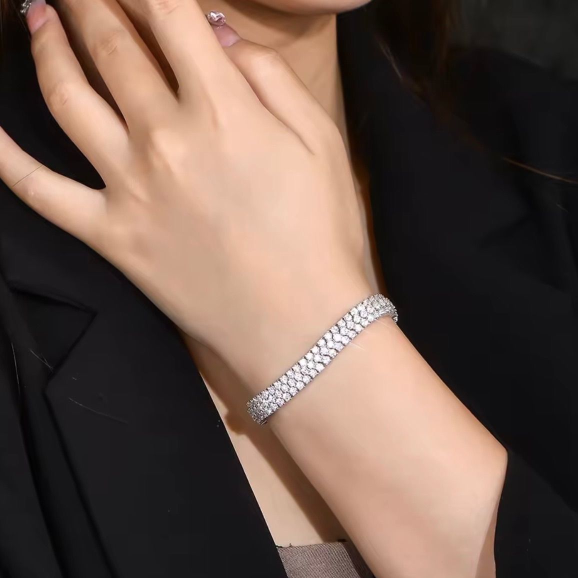 最旬トレンドの本命ジュエリー】DカラーVVS1モアサナイト・テニス