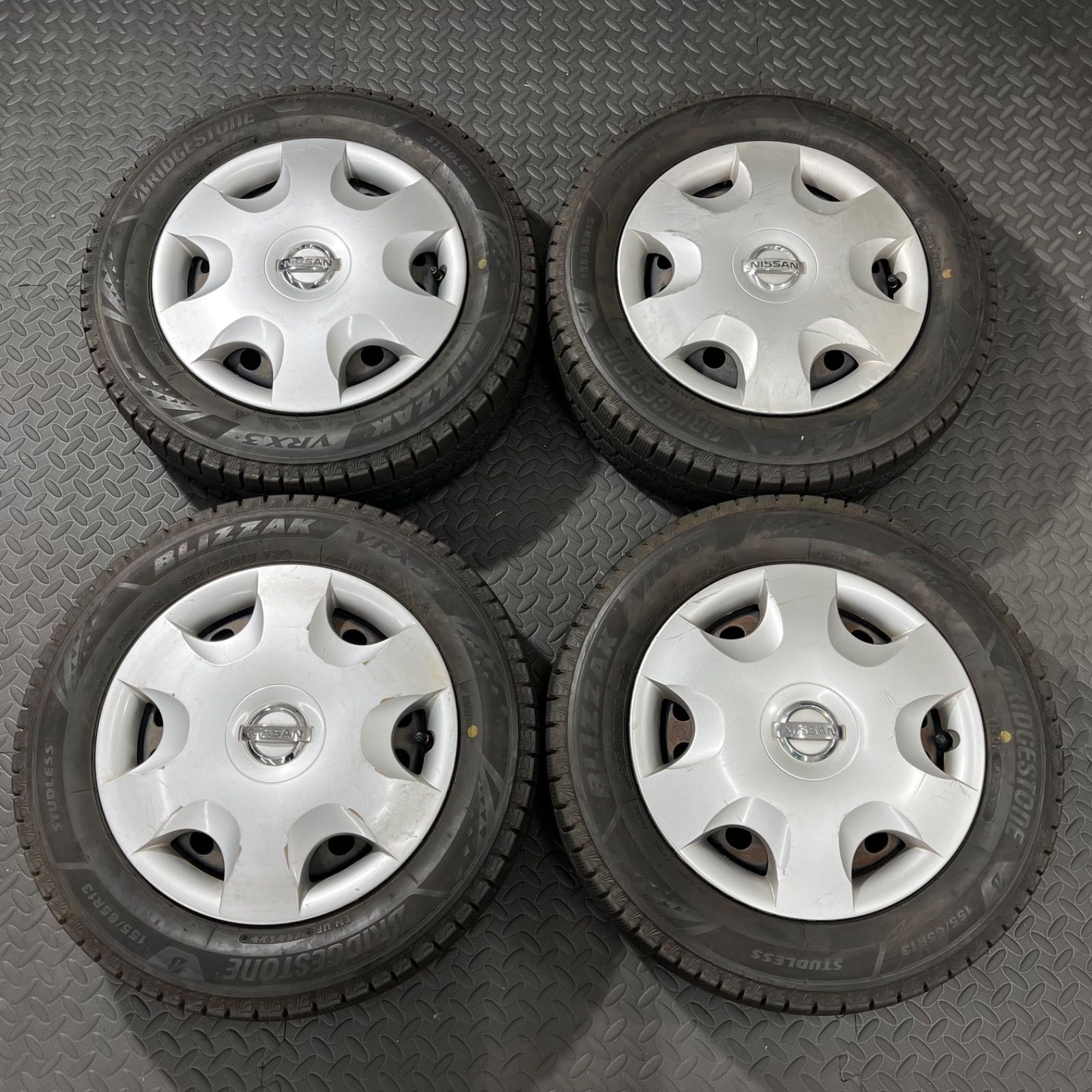 23年製 155 65 R 13 ブリヂストン ブリザックVRX 3 日産モコ パレット スタッドレスタイヤ冬タイヤ 1295