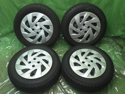 TOYO スタッドレス アクア 15インチ トーヨー ガリットGIZ