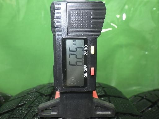 アクア 15インチ