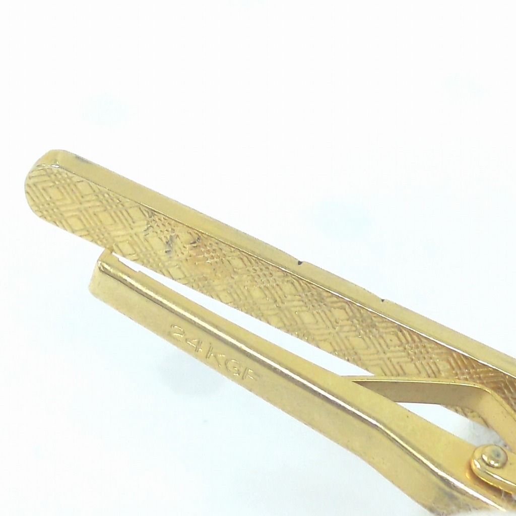 Cartier カルティエ　ネクタイピン　ロゴ　24KGF Cartier 売れ筋 カルティエ ネクタイピン ロゴ 24KGF カルティエ