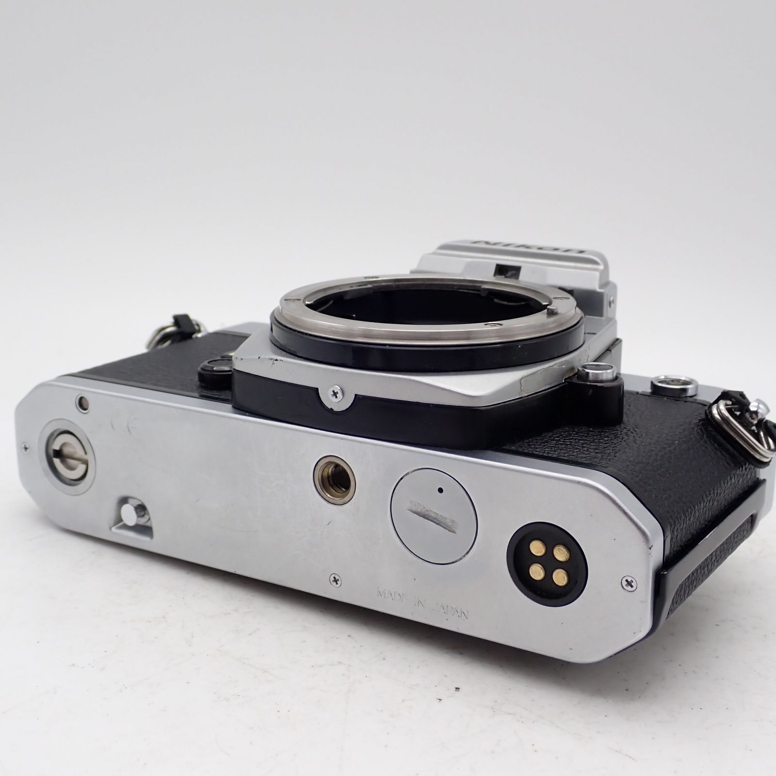 ボディ シルバー