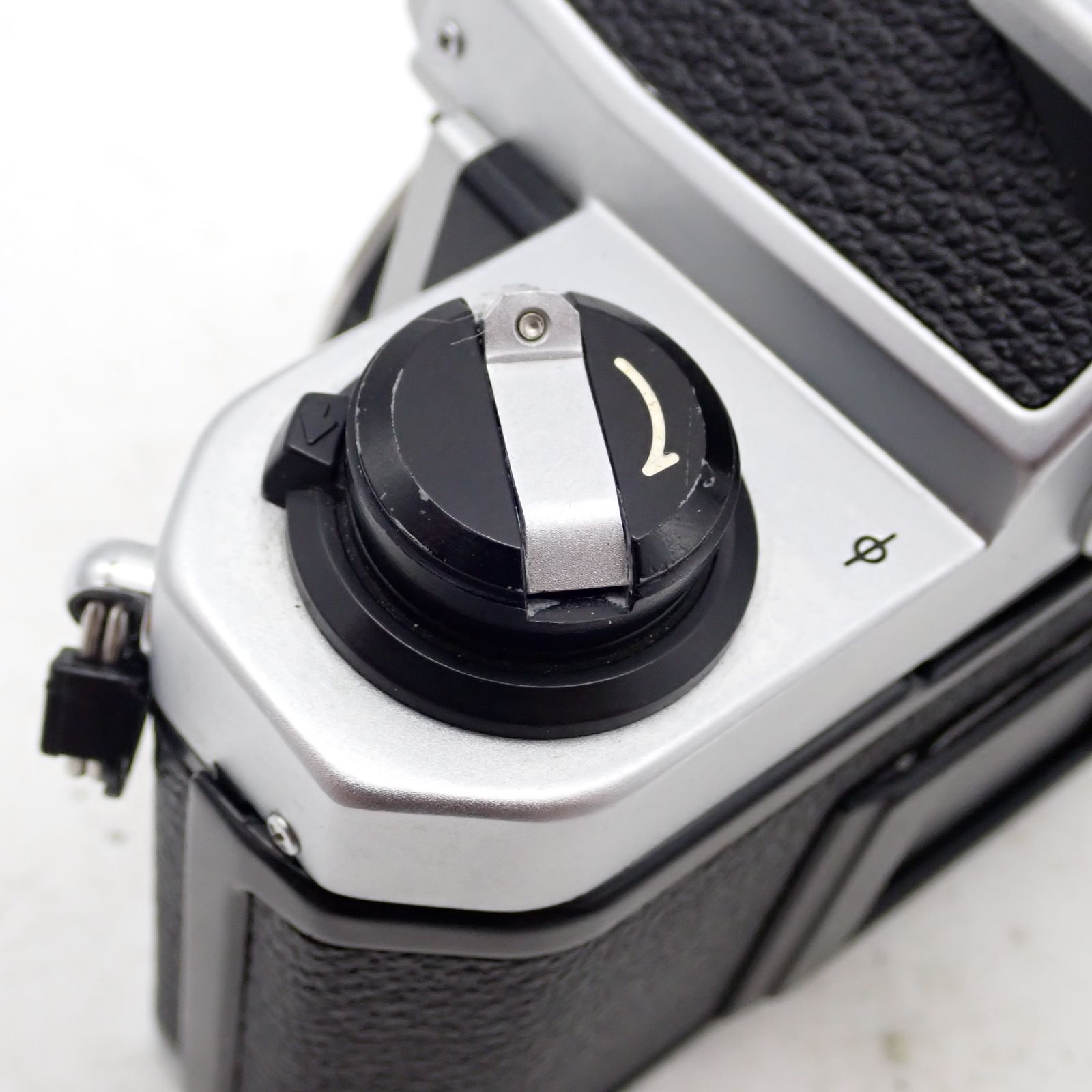 良品 Nikon New FM2 FM2n 一眼レフフィルムカメラ ボディ シルバー