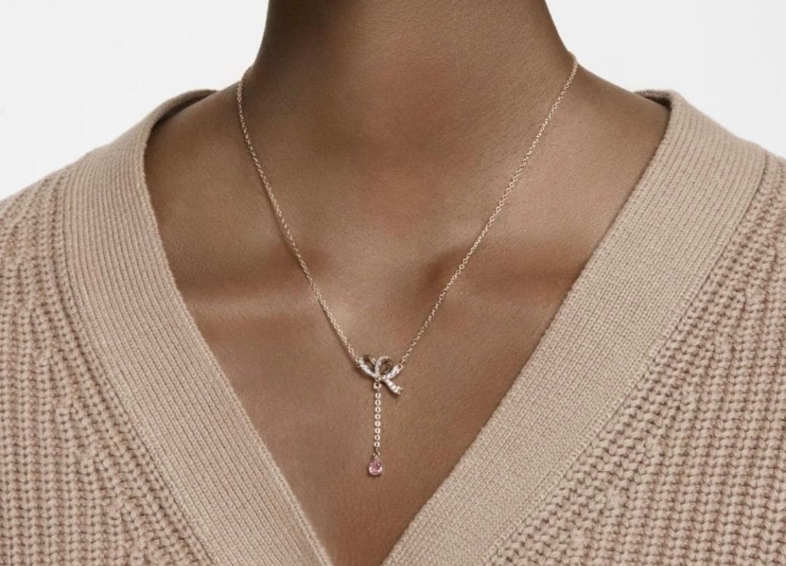 スワロフスキー SWAROVSKI Volta Yペンダント リボン