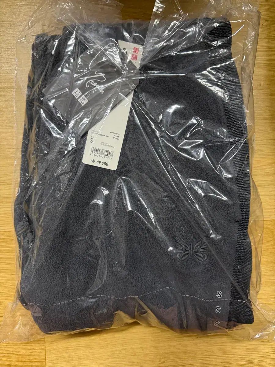 ユニクロ ニードルズ グレー Sサイズ