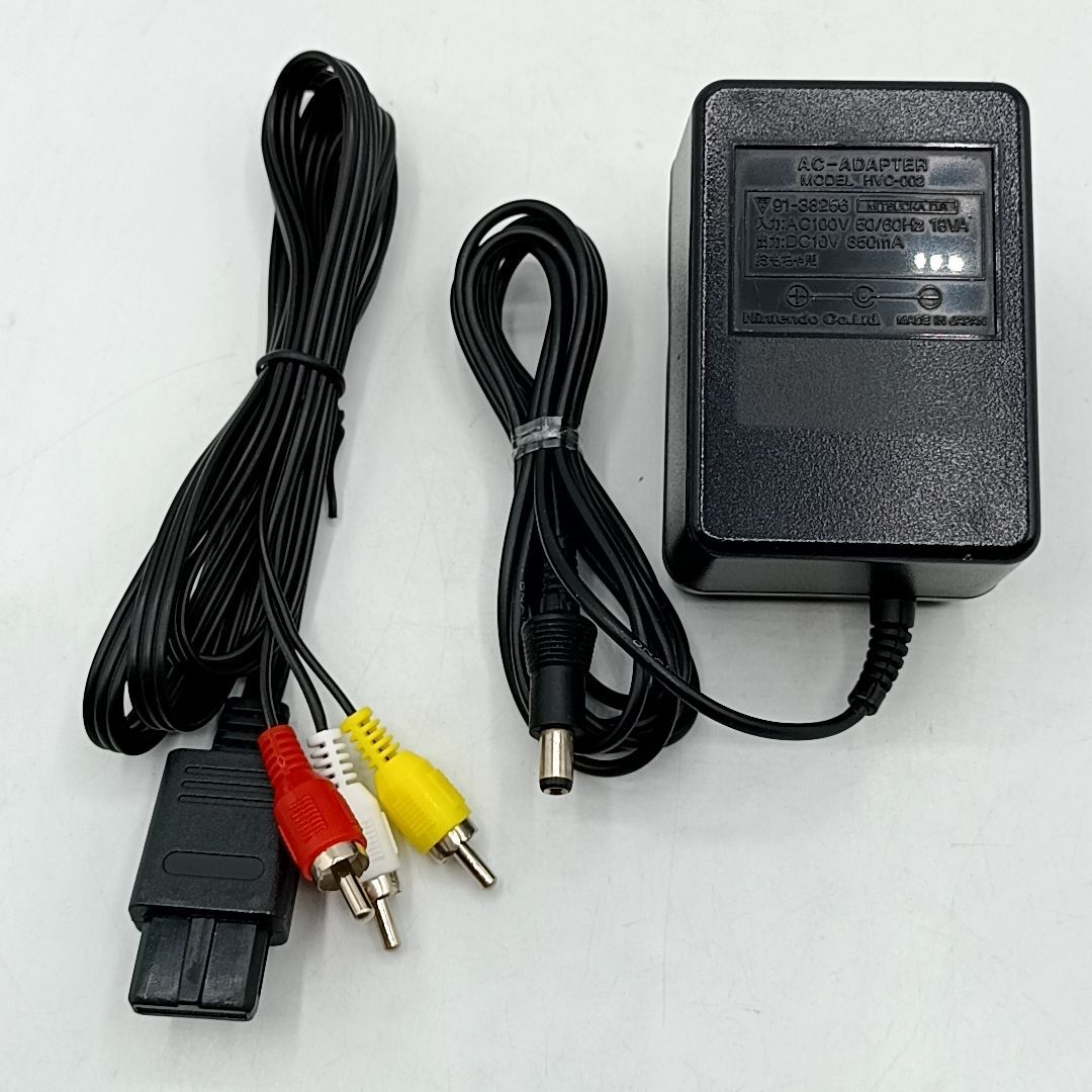 動作品】任天堂 ニューファミコン AV仕様 コントローラー2個 すぐに