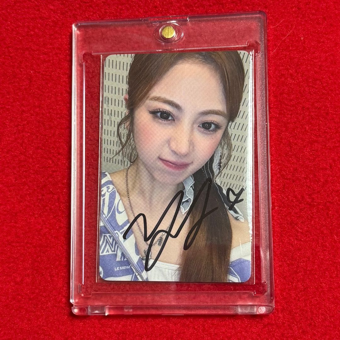 Le Sserafim ユンジン 直筆サイン入り Spaghetti トレカ Weverse 1回目 当選品