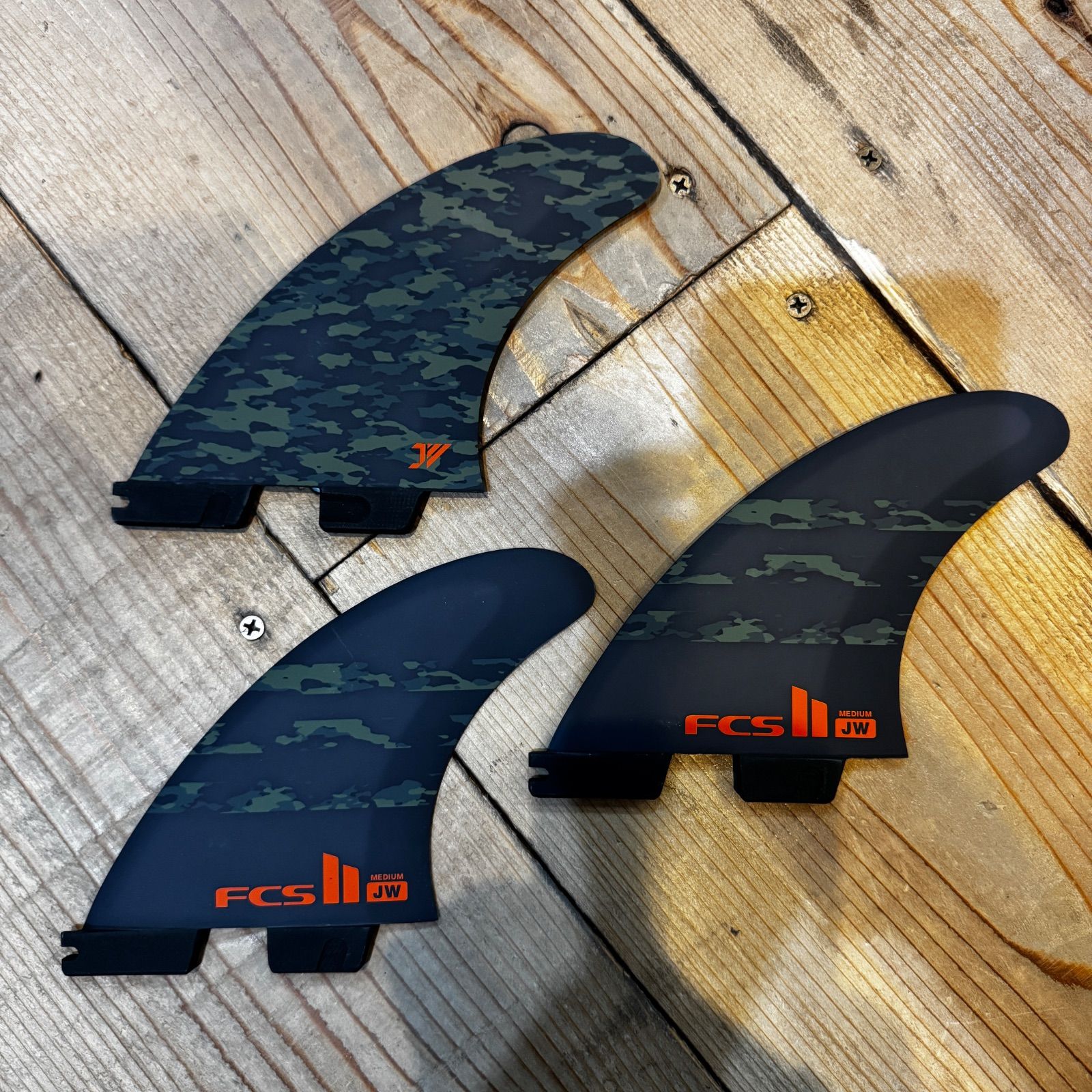 新品 FCS2 フィンJWジュリアンウィルソン Mサイズ AIRCORE エアコア 超