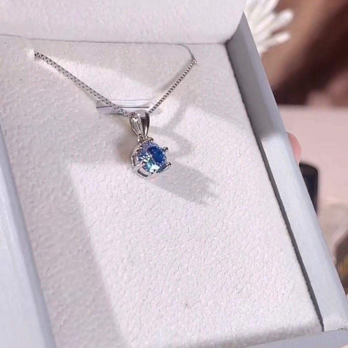 至高の輝き、モアサナイトネックレス s925×GRA鑑定書付き 売れ筋No.1