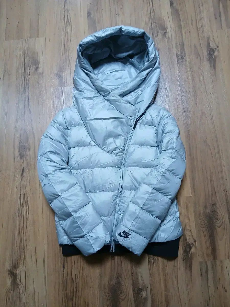 ナイキ レディース ダウン ショートダウン S M