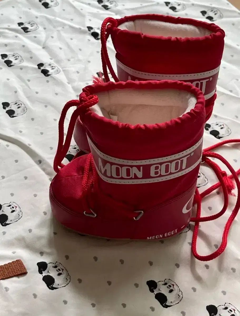 ムーンブーツ 9-12ヶ月