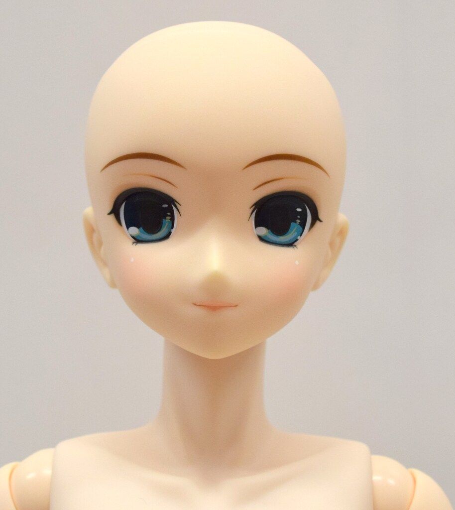 アゾン ハピネスクローバー ななか Lovely Pure Whip ドールハウス家具 人形本体 