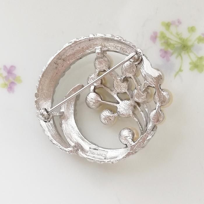 ヴィンテージ Trifari トリファリ シルバートーン フェイクパール 人気