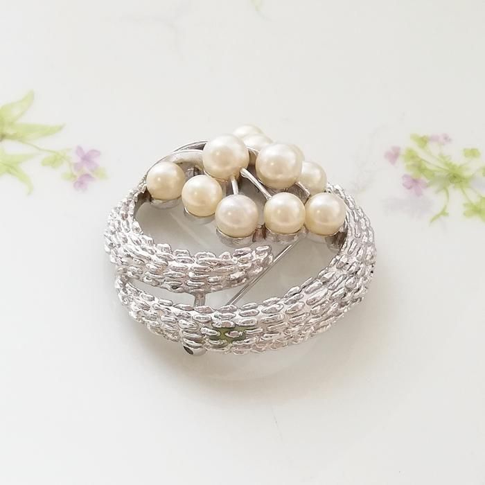 ヴィンテージ Trifari トリファリ シルバートーン フェイクパール 人気