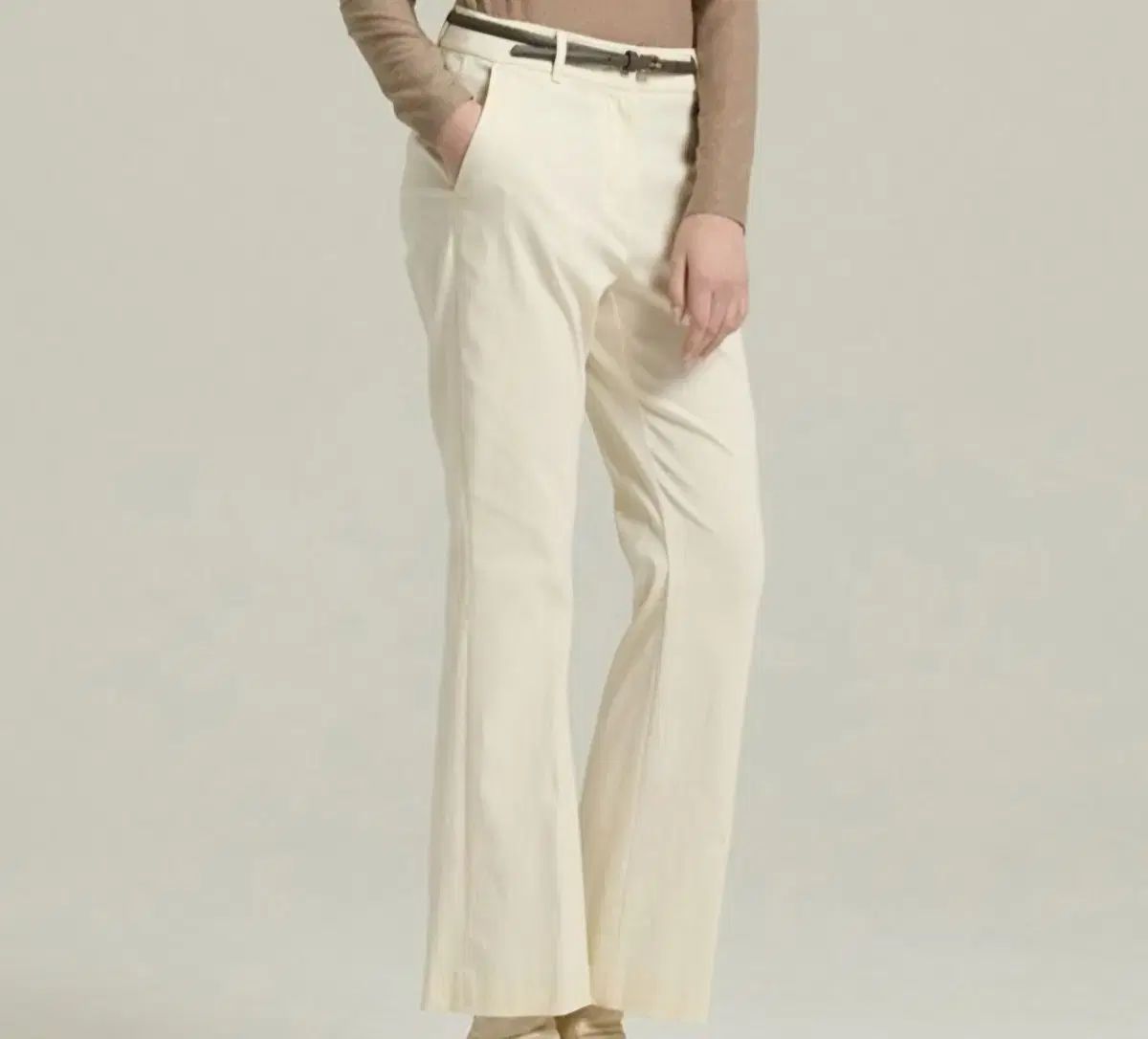 HERMESふわふわ上質素材ベージュバスタオル68cm×140cm オファー