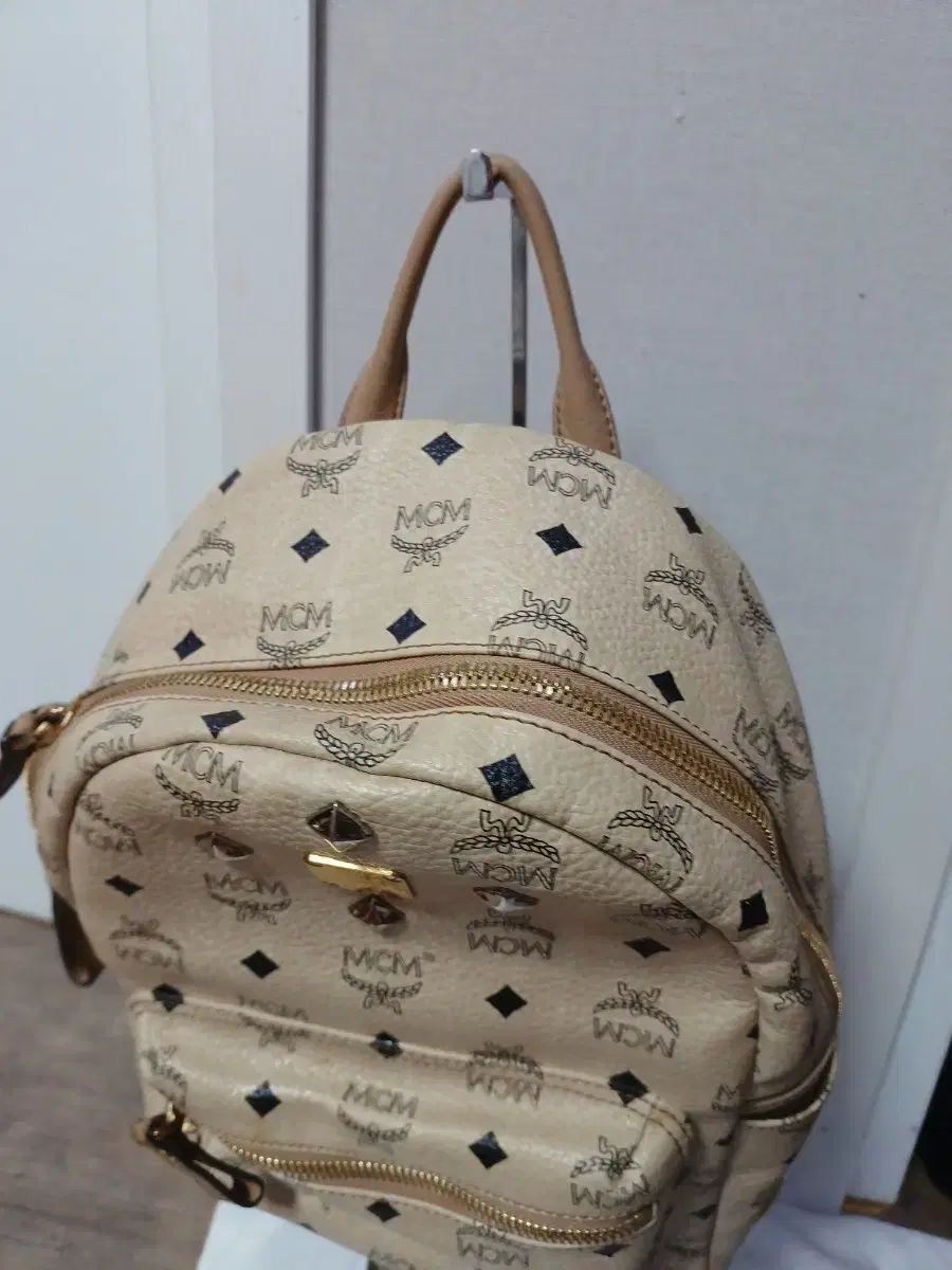 MCM エム シー 状態良し 小さいサイズ