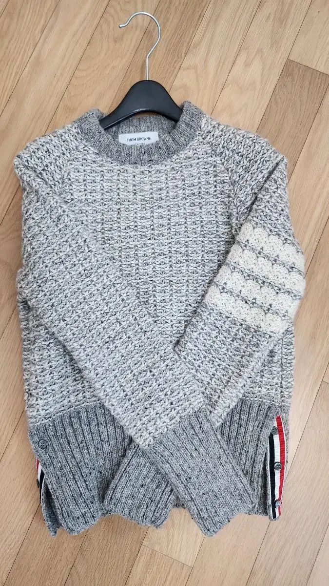 トムブラウン　ニット　38 トム・ブラウン グレー ニット セーター 38 サイズ 出品 - メルカリ
