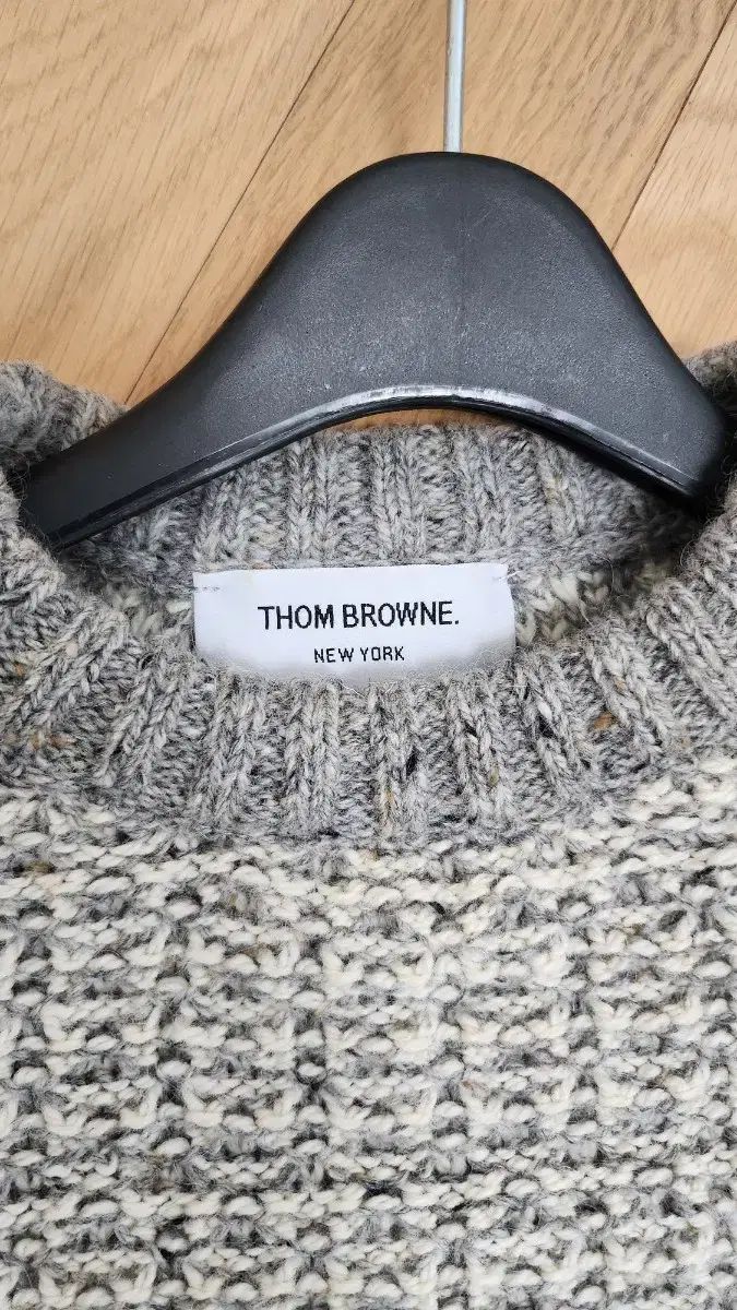トム・ブラウン グレー ニット セーター 38 サイズ 出品 - メルカリ