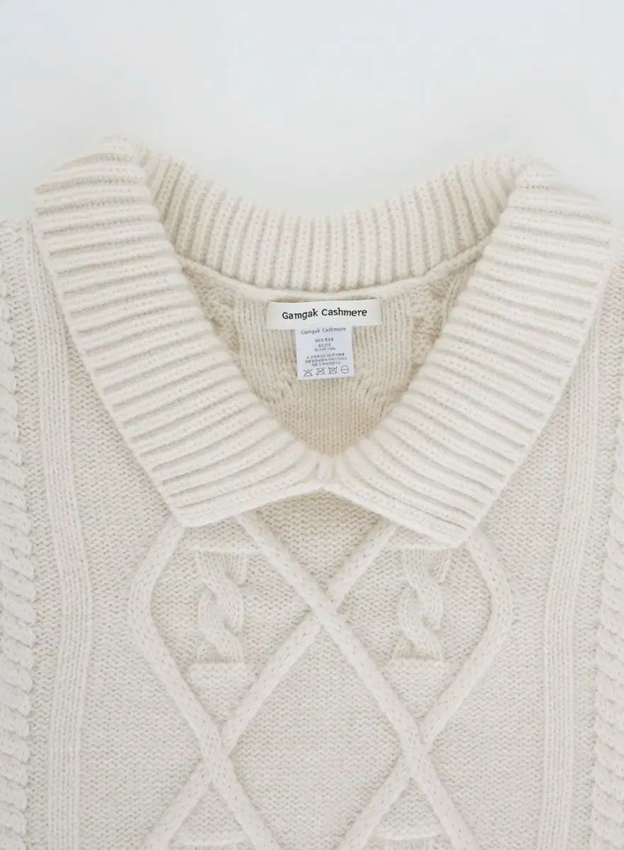 感覚カシミア テルドカシミアケーブル ベスト アイボリー