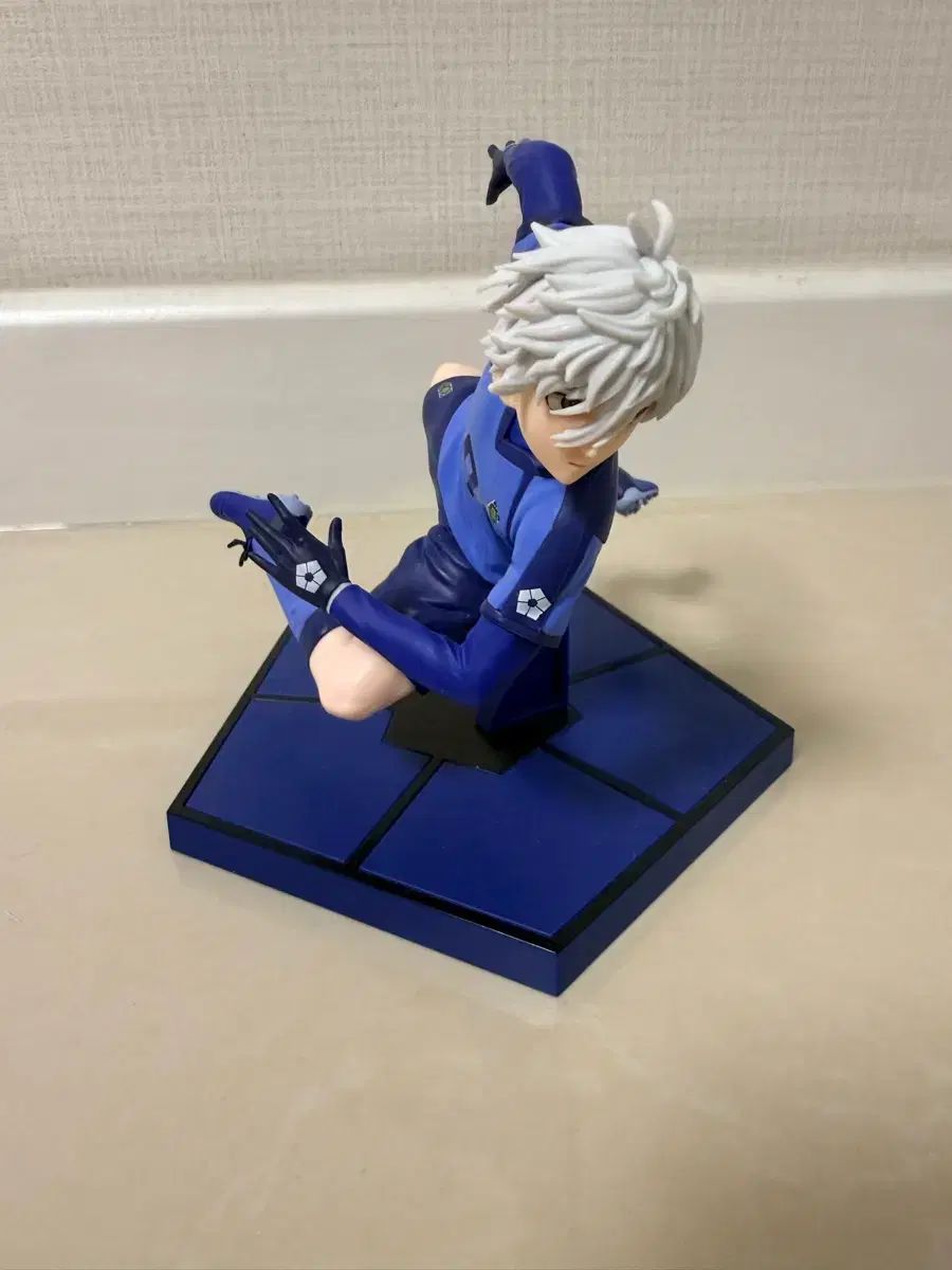 山本華山】古伊万里の伝統 日本の名窯 山本華山作 染錦寿鯉仙人図 耳付花瓶