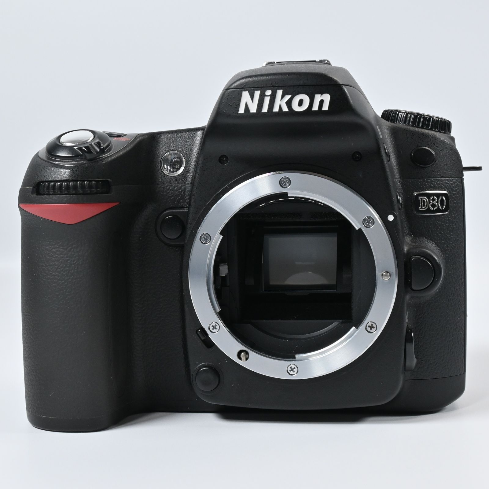 Nikon D 80 ボディ ショット数 3761回