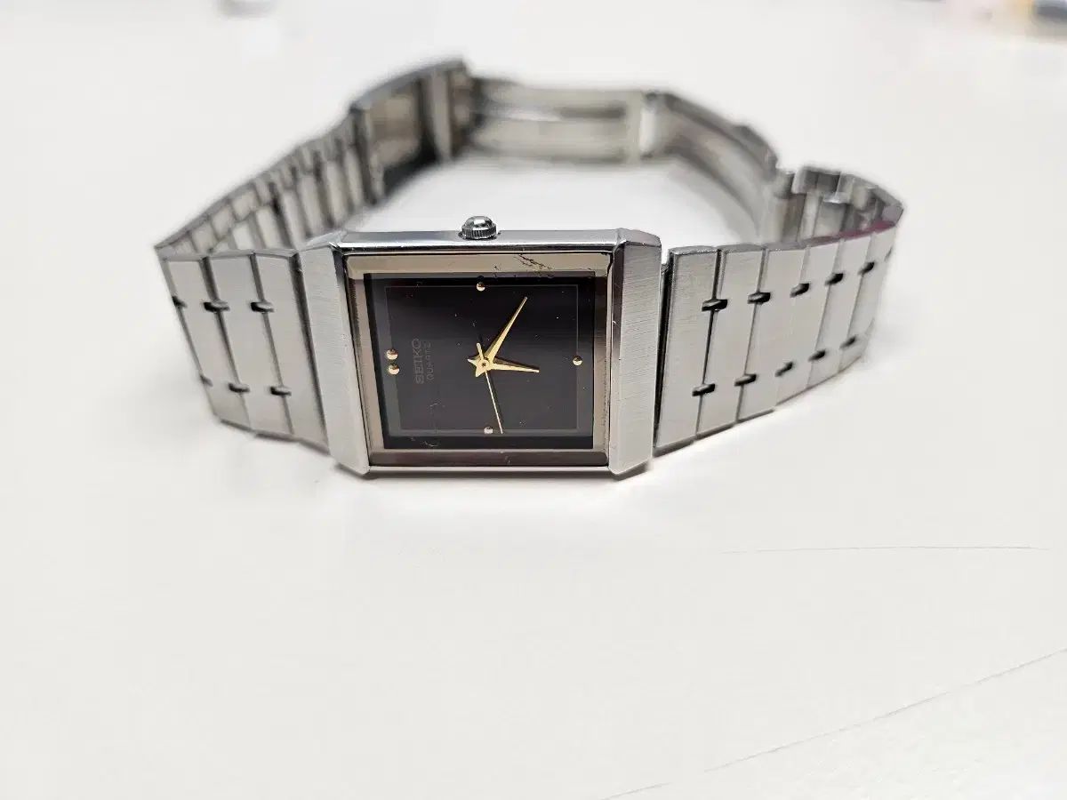 ヴィンテージ SEIKO セイコー タンク クオーツ 【公式通販】