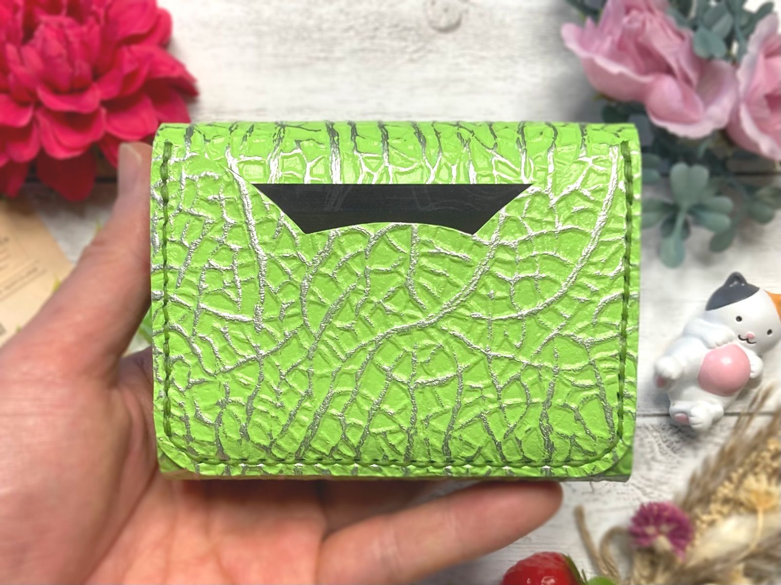 猫×メロン♪ お洒落可愛い猫モチーフの総本革コンパクトミニ財布♪メロン柄