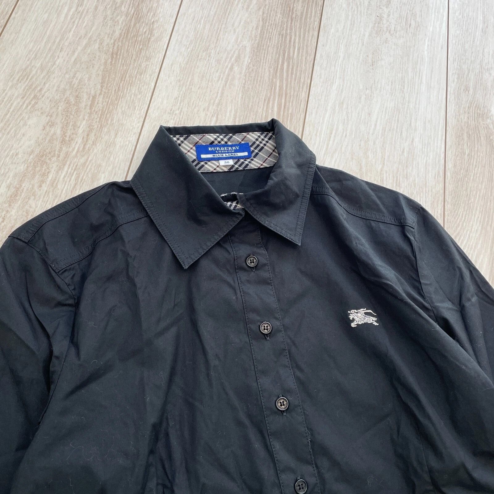 BURBERRY BLUE LABEL バーバリーブルーレーベル シャツ ロゴ刺繍 黒