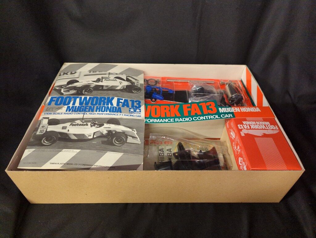 タミヤ 1 10 電動RCカー フットワークFA 13 無限ホンダ F 102 58114