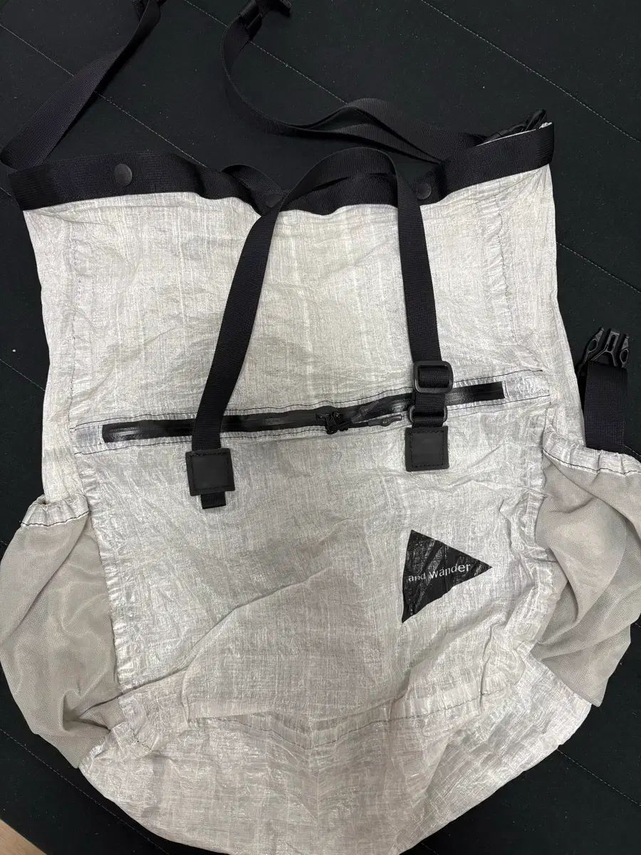 アンドワンダー クロスバック And Wander