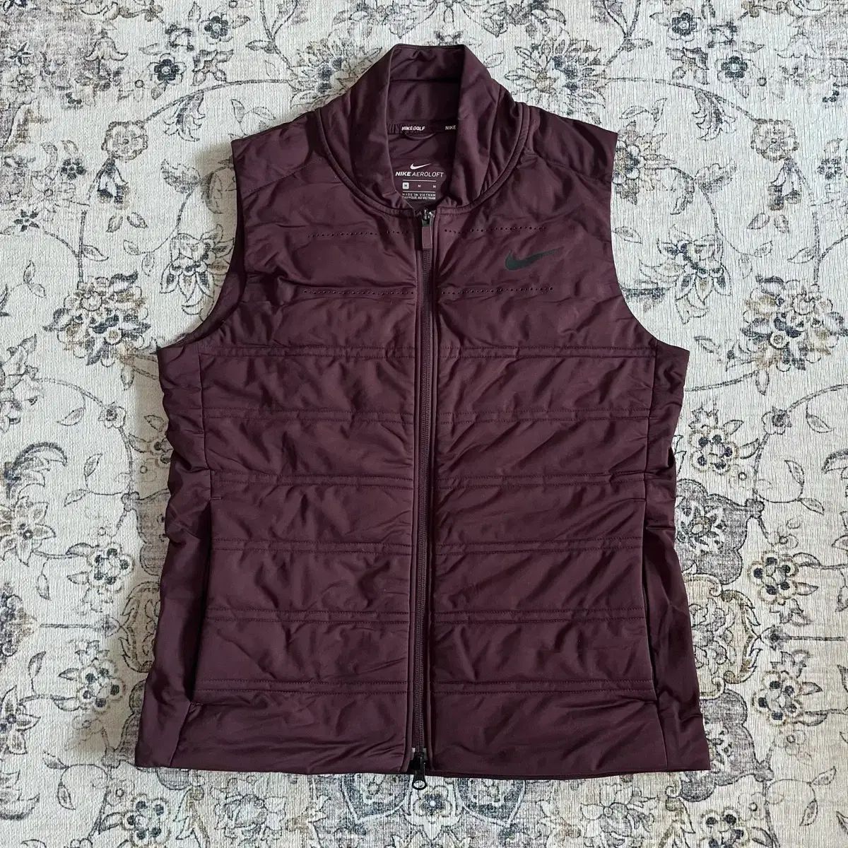 M NIKE ナイキ エアロロフト ランニング 防風 ダウン ベスト - メルカリ