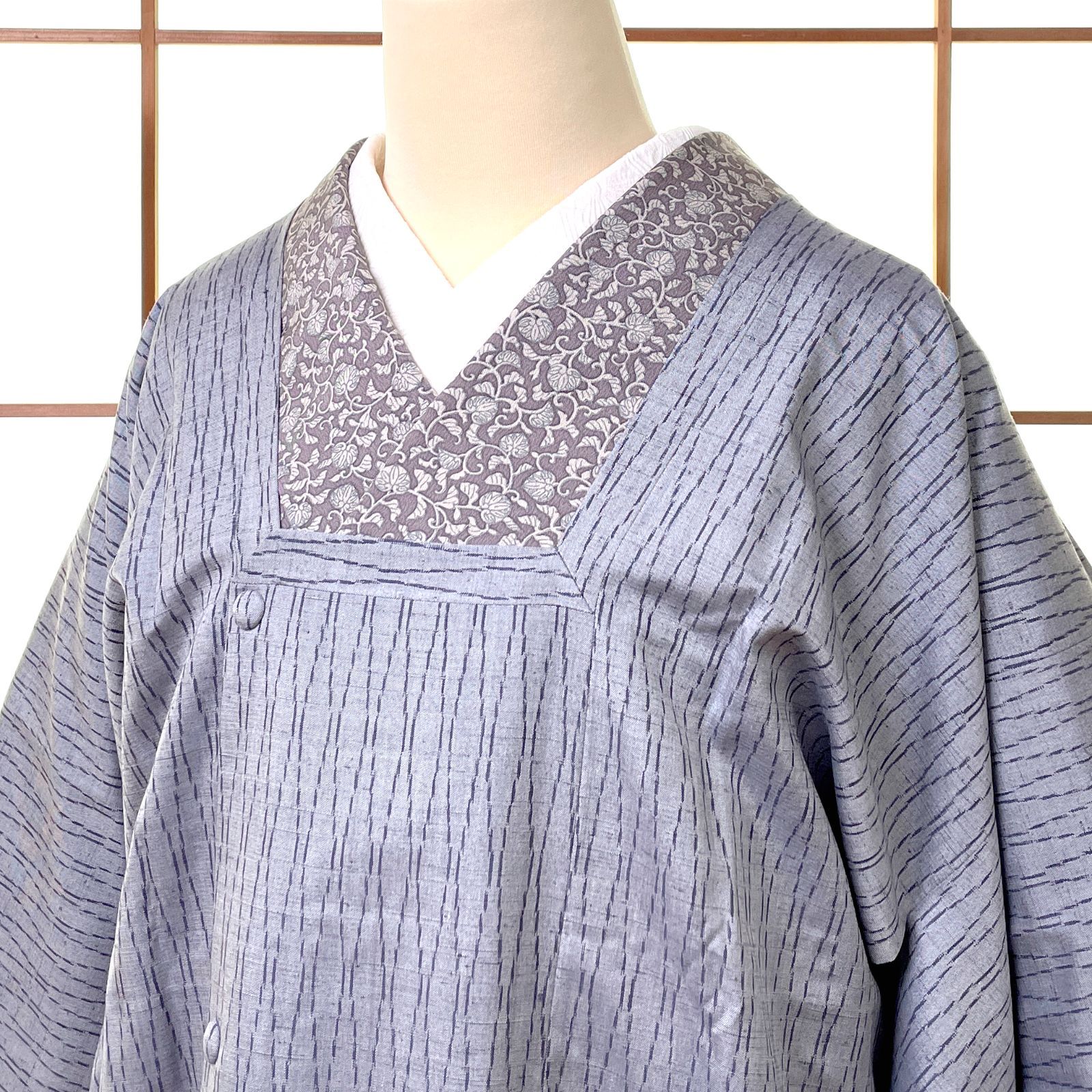 和装コート 道行 ロング丈 紬 正絹 立涌 グレー 手縫い パールトーン加工 着物 kimonolove ♥品 一点物 オゾン消臭サービス A-2611