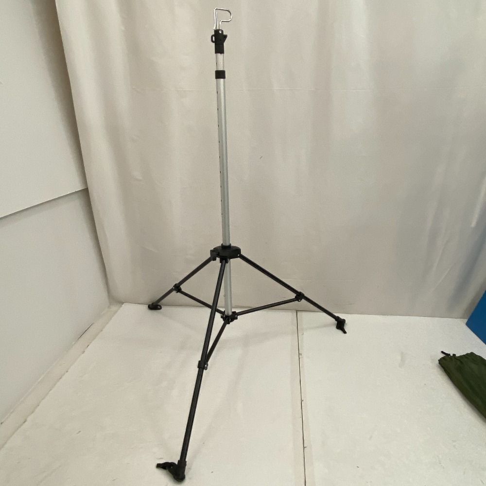  03 w 22788 アウトドア用品 2点セット メガスポーツ Alpine DESIGN 2 WAY 4 FD バンブー フォールディングテーブル AD S 18 402 067 カンセキ アルミランタンスタンド キャンプ BBQ アウトドアテーブル テーブル チェア ハンモック