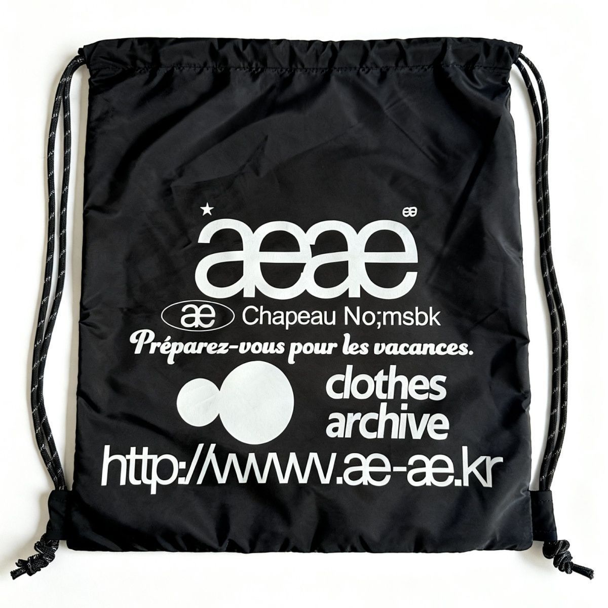 レア✨ 韓国限定 aeae WEB LOGO GYM SACK ナップサック 黒 韓国大人気】aeae WEB LOGO GYM SACK ナップサック (黒) - メルカリ