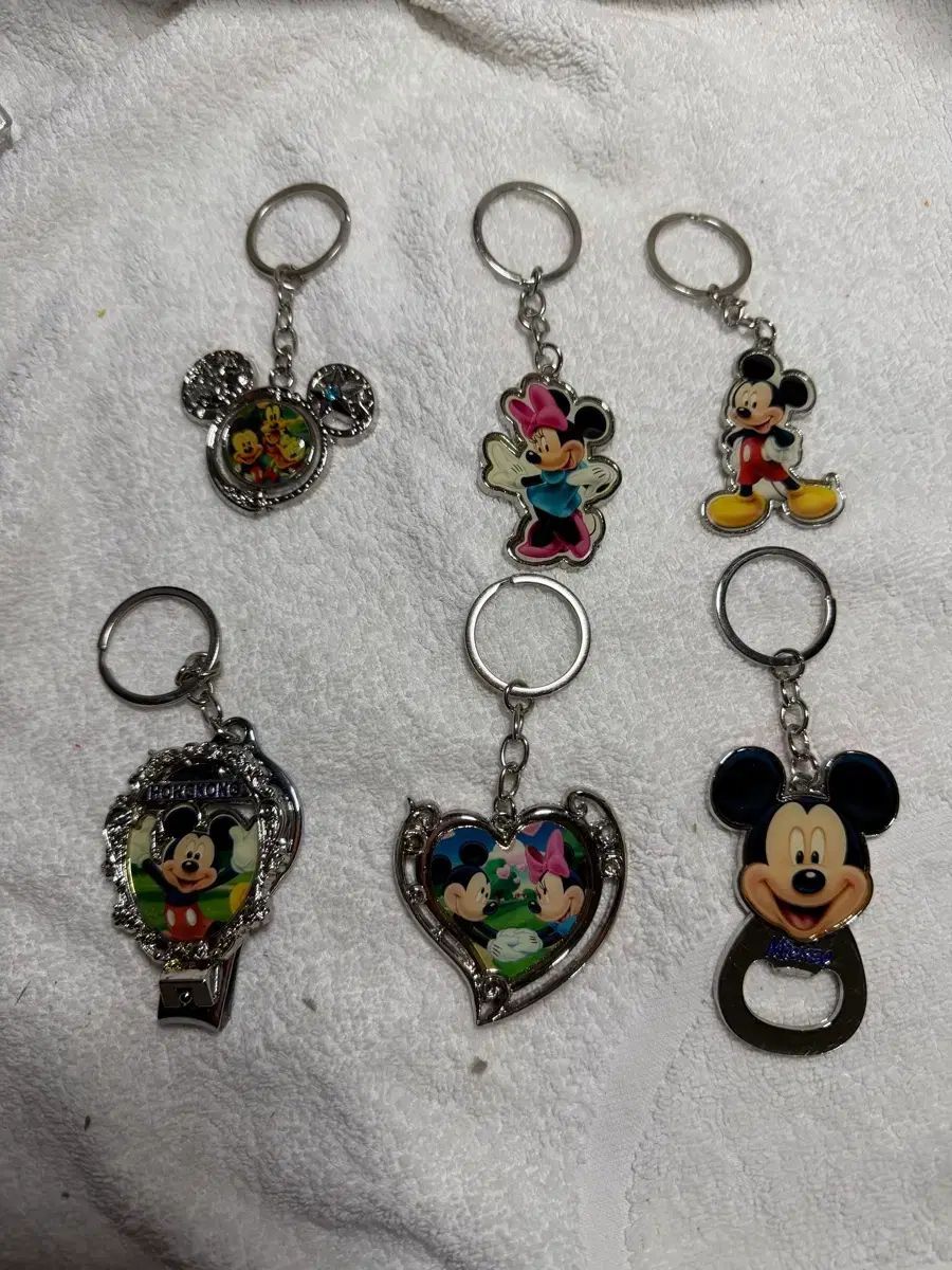 ミッキーマウス メタルキーホルダー キーホルダー セット ボックスX 香港ディズニーランド