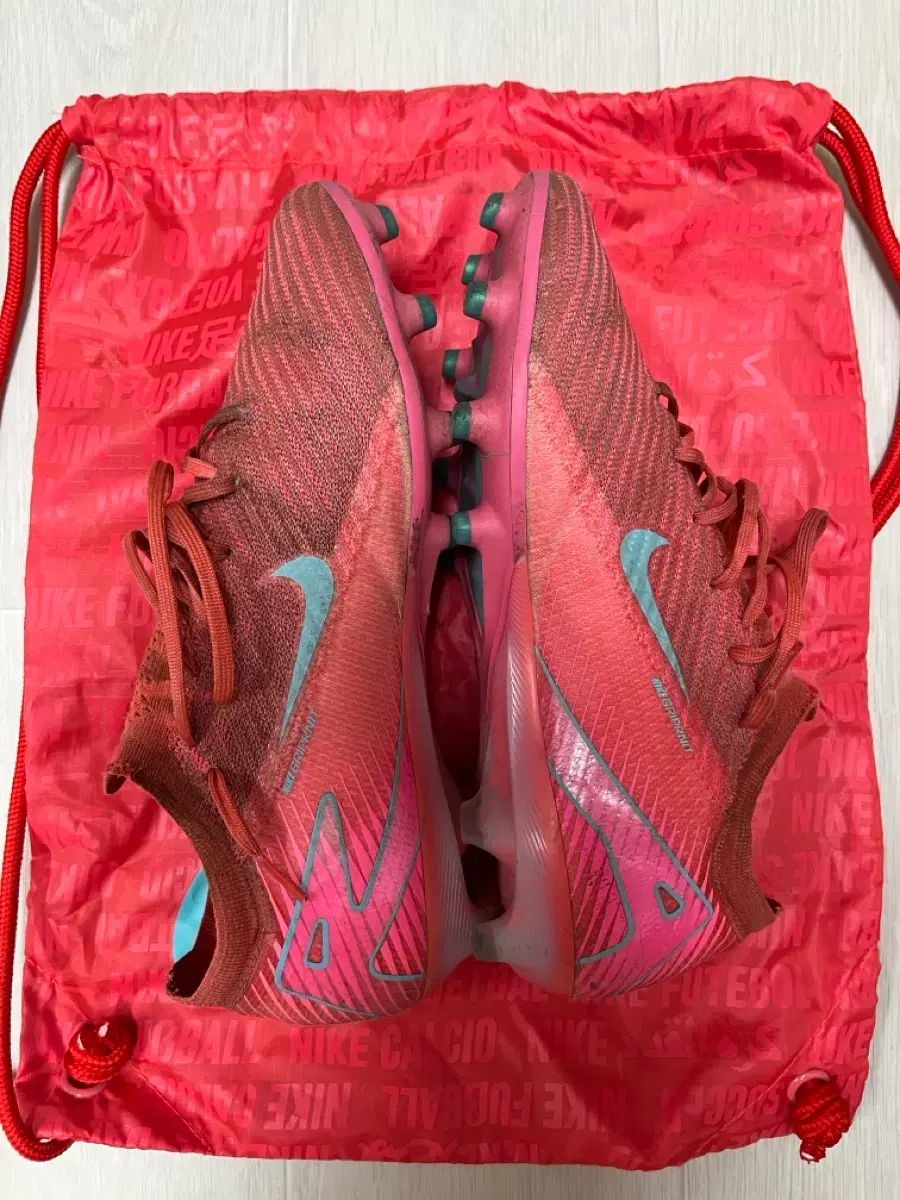 ナイキ マーキュリアル ベイパー16 エリート AG 270