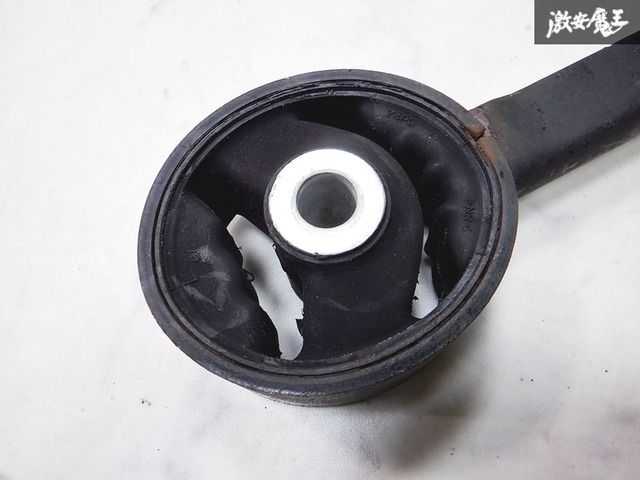 ストア出品 』 スズキ純正 HA36S アルトワークス エンジントルクロッド